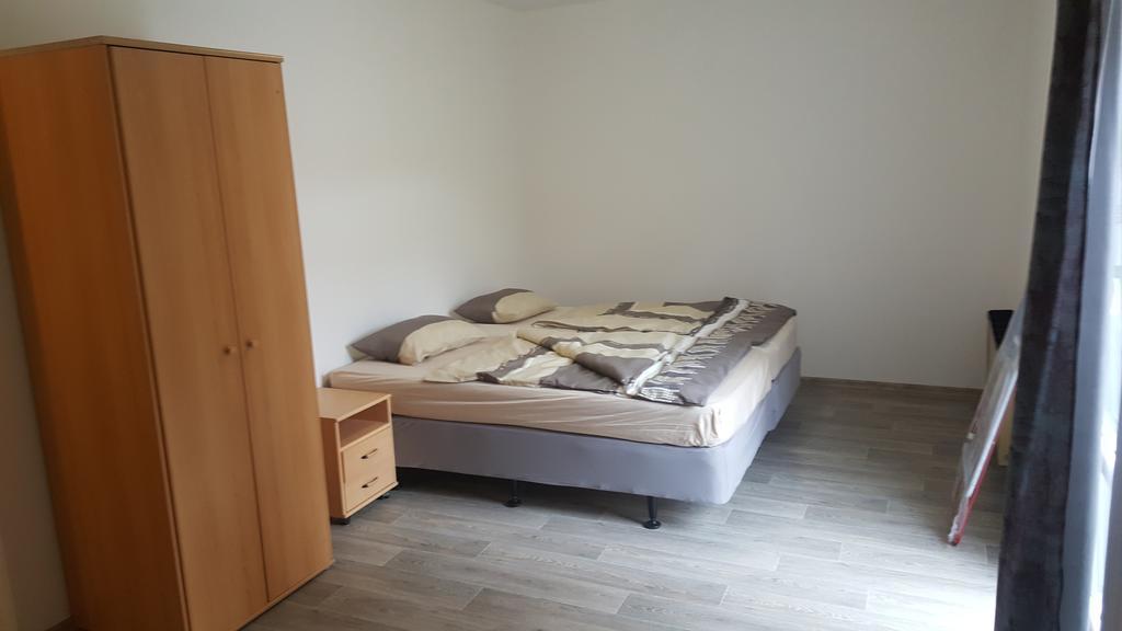Apartmán u červeného kostela Teplice Exterior foto